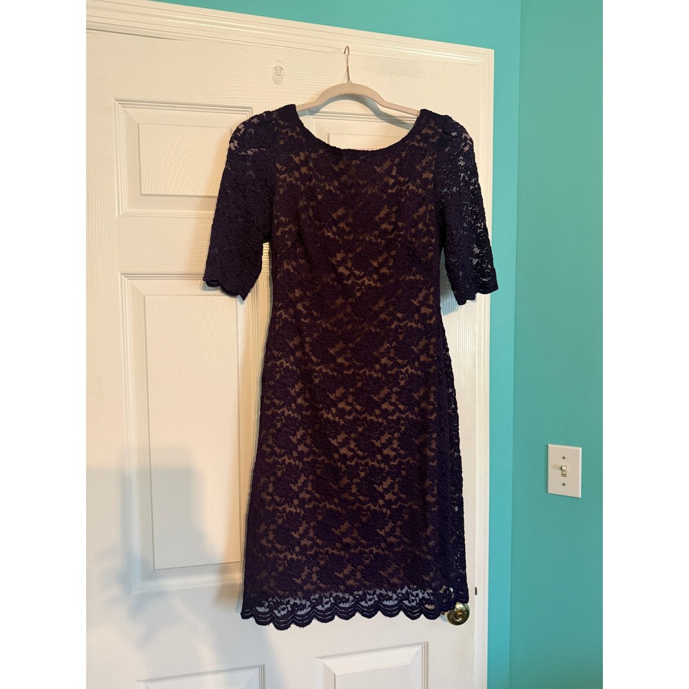Dressbarn Collection Navy Blue Floral Lace Cutout Back Sheath Dress Size 4